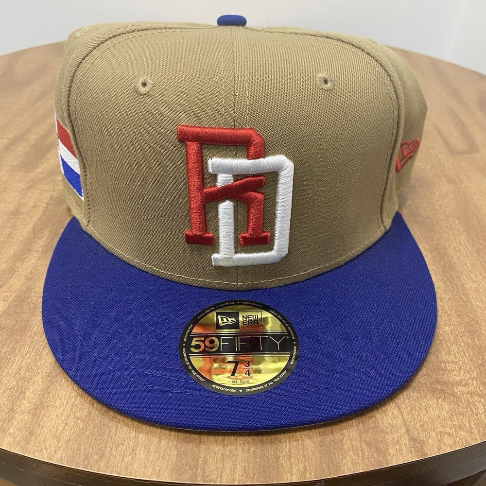New Era Dominican Republic Flag WBC‎ 59Fifty Fitted Hat Khaki 2-Tone Size 7 3/4